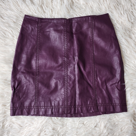 Free People Dresses & Skirts - Free People Femme Skirt